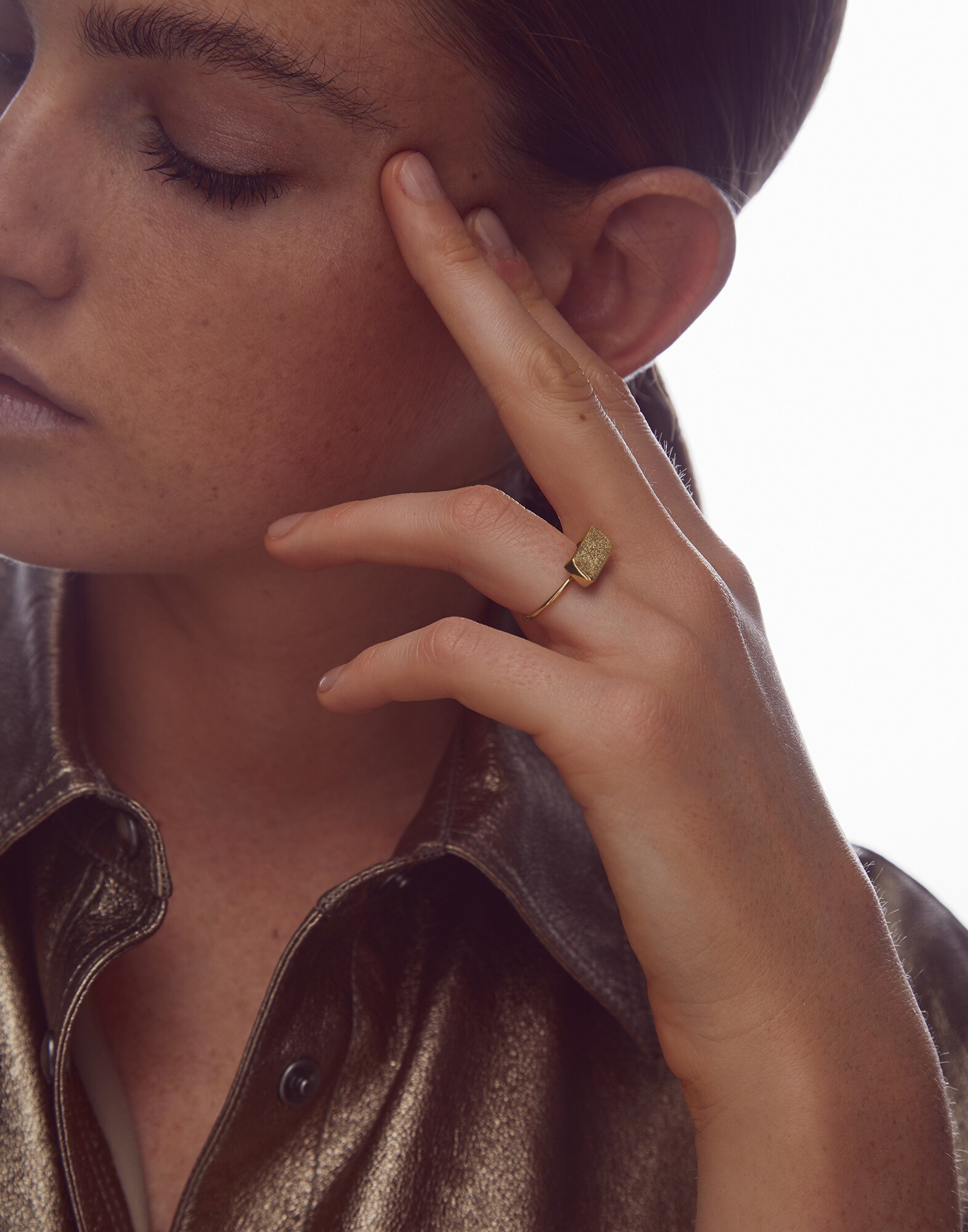 Ring - Editorial view