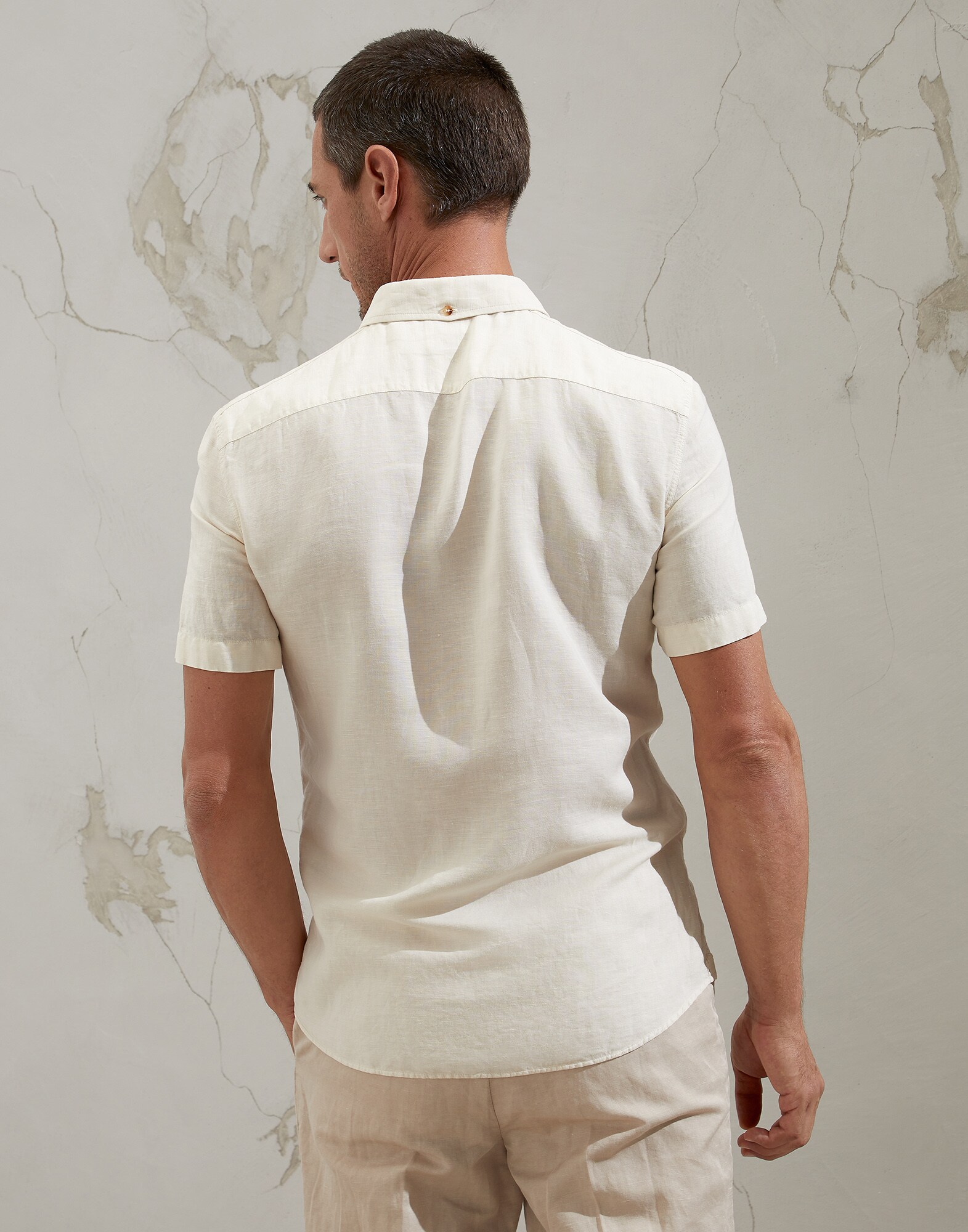 Casual Shirt - Back view