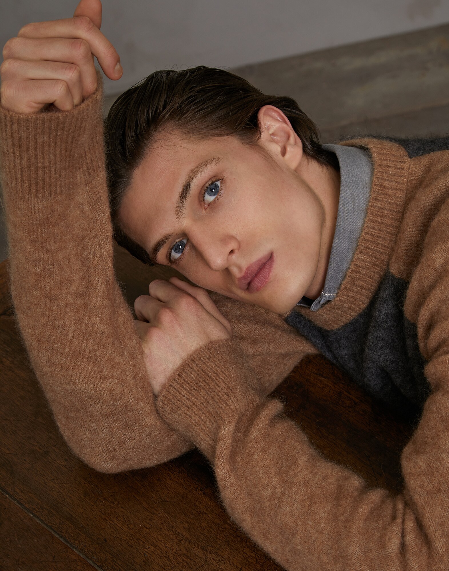 Crewneck Sweater - Detail