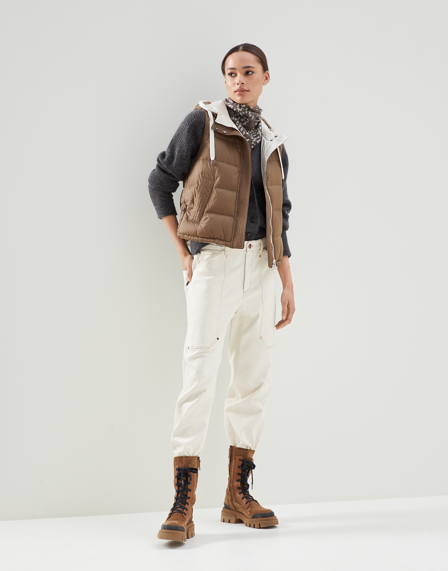 Down Vest - Full look