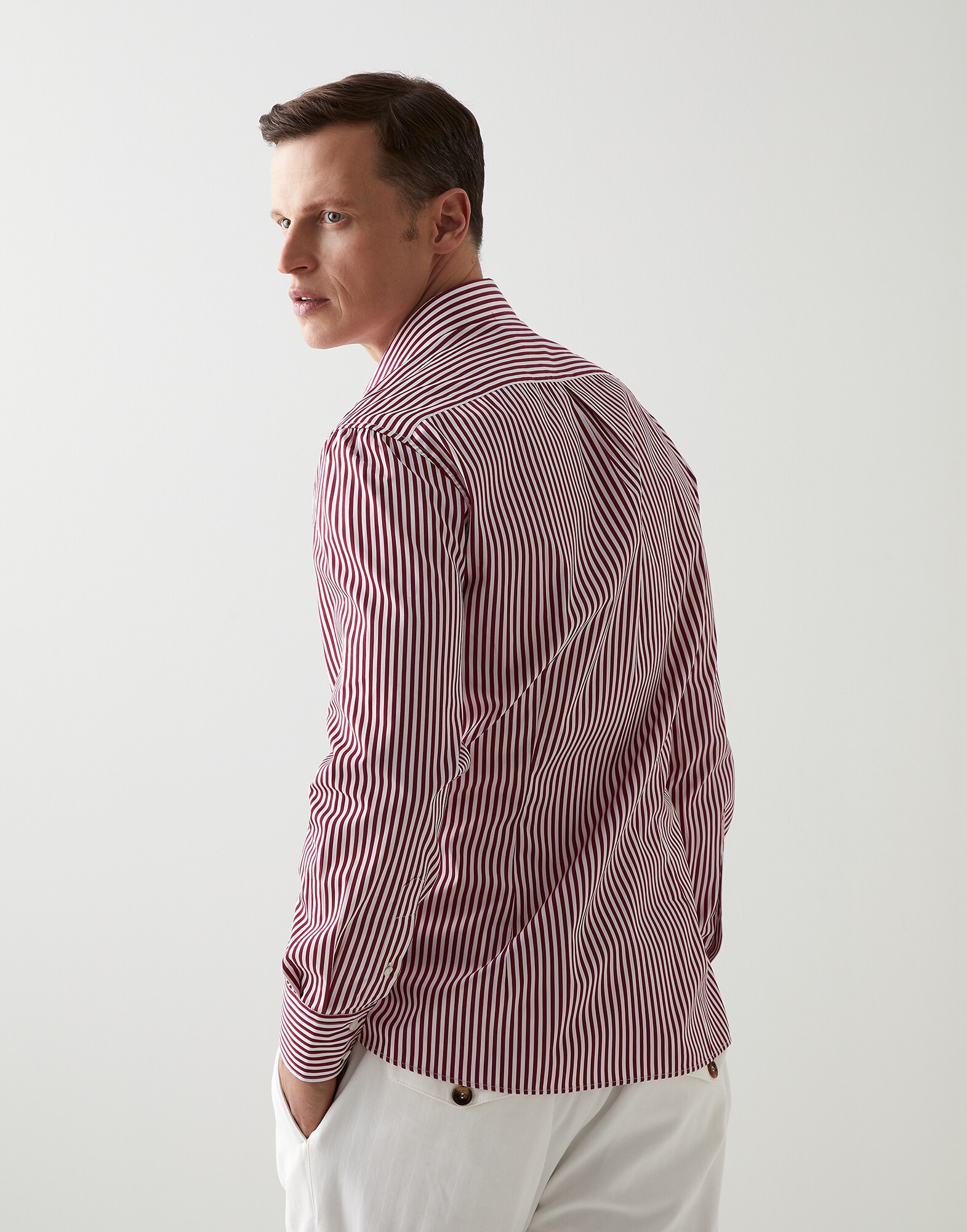 Slim - Back view