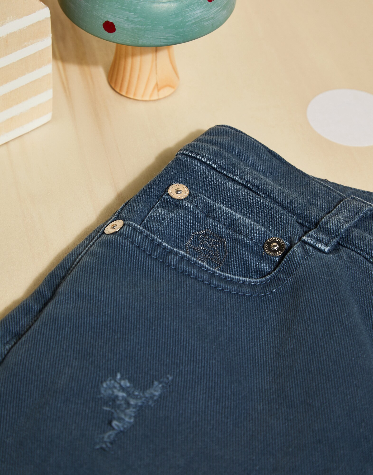 Denim Pants - Detail view