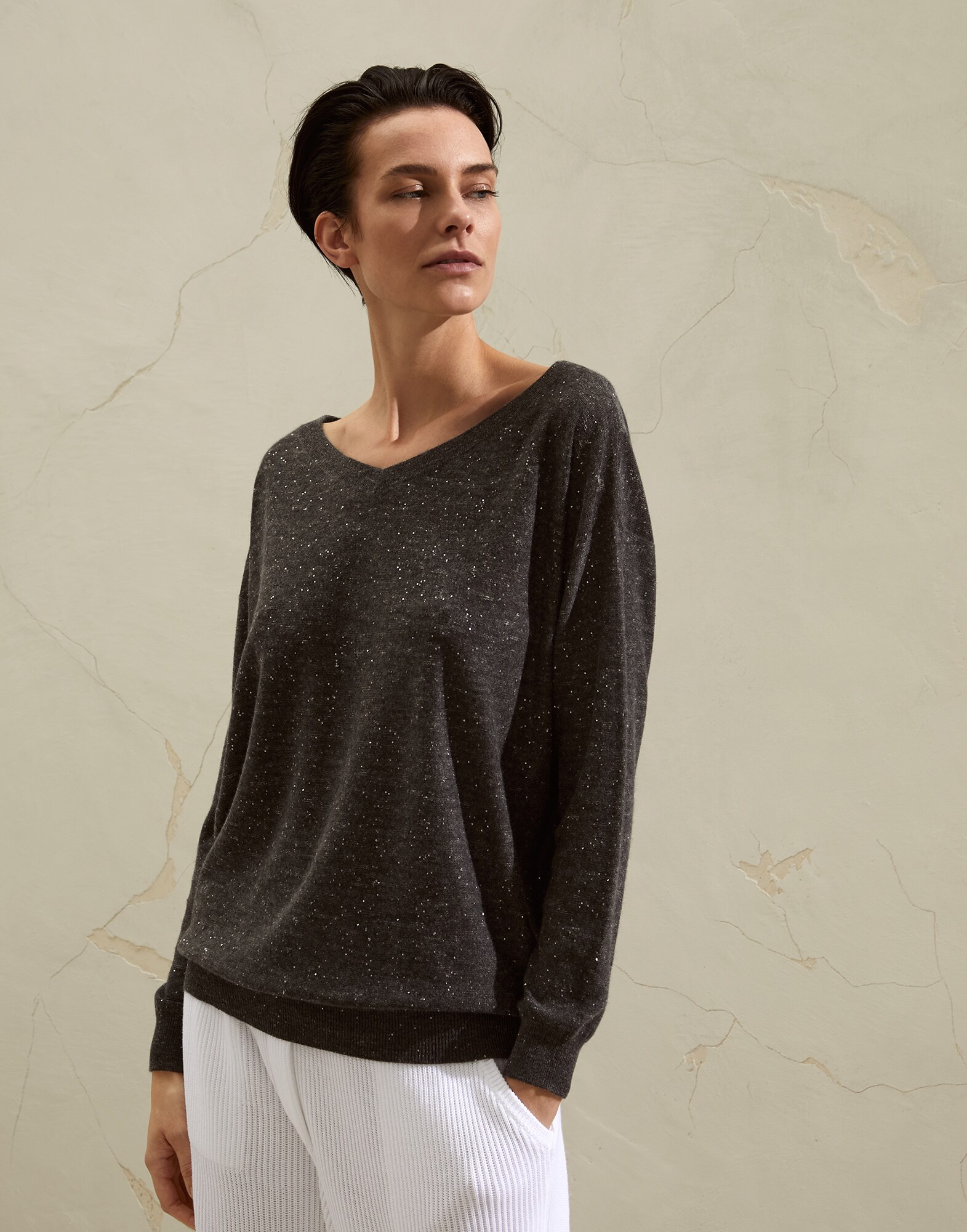 Scoop Neck - Front view