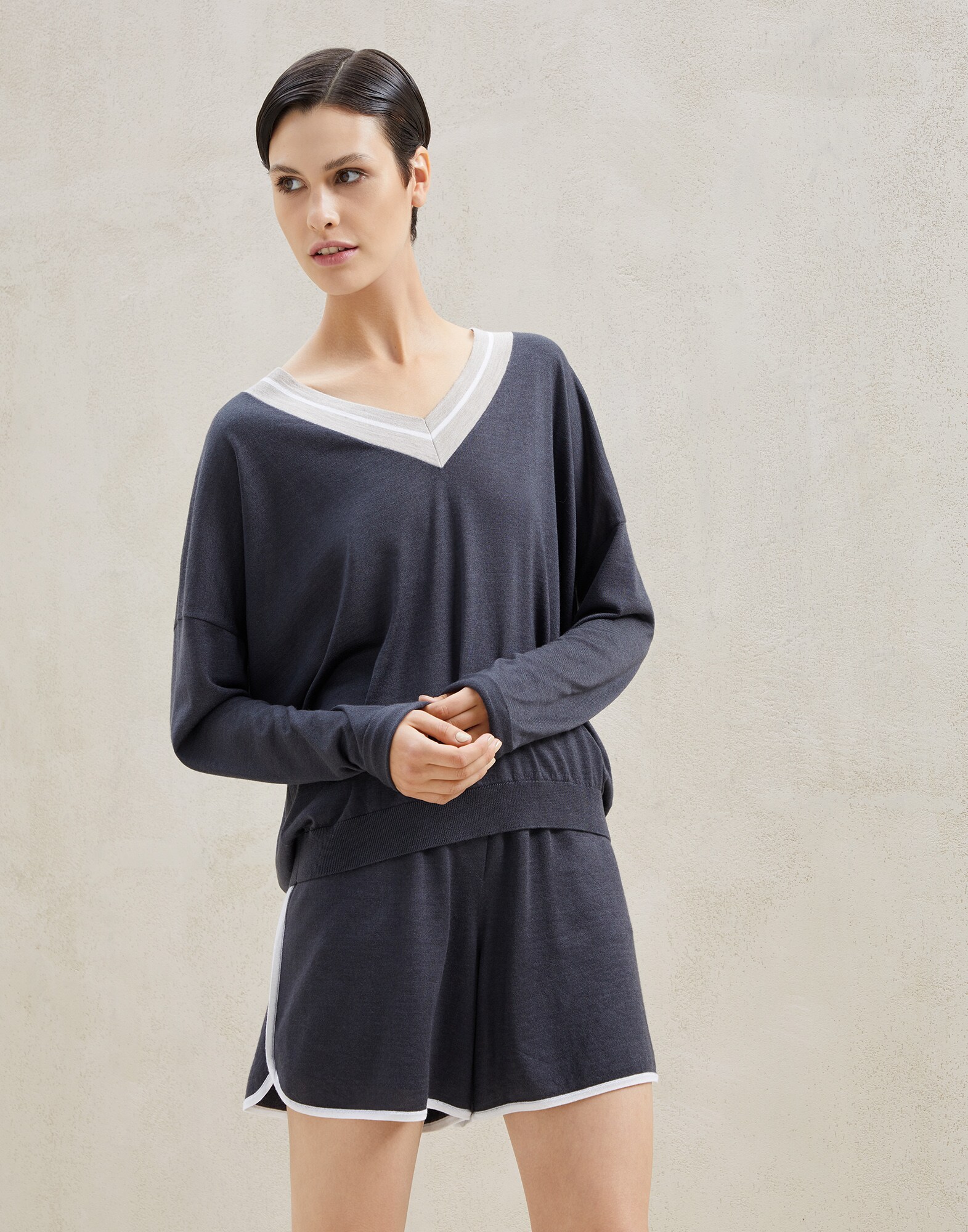 Sweatshirt - Front view