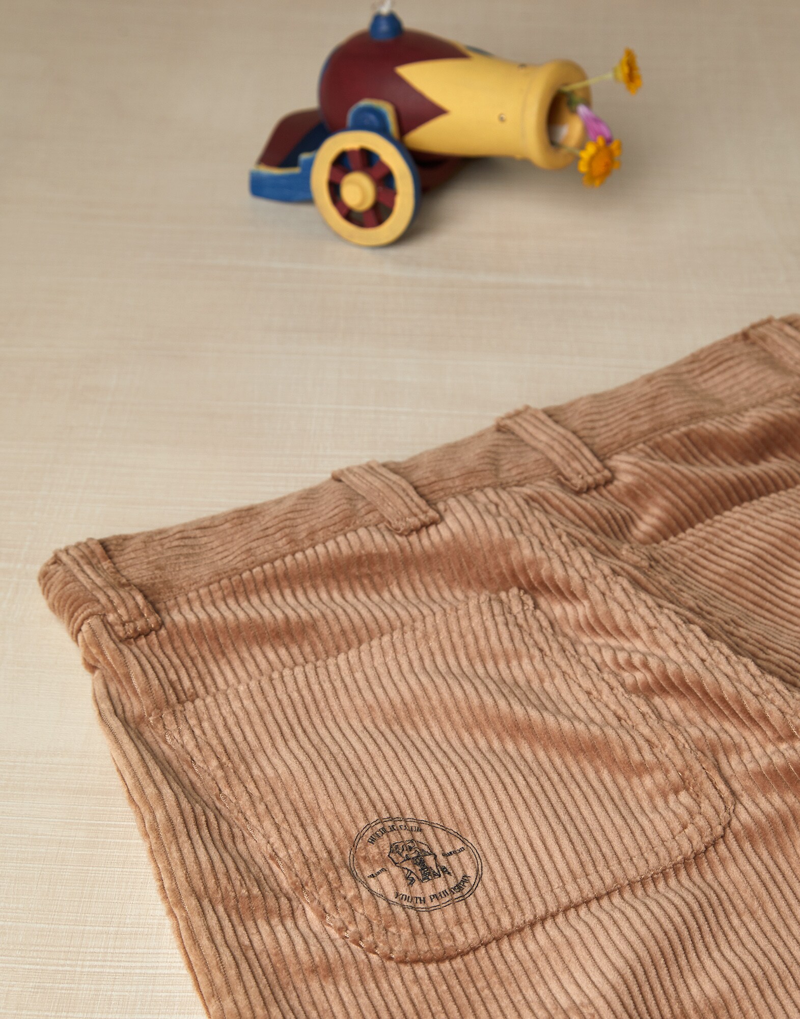 Trousers - Detail