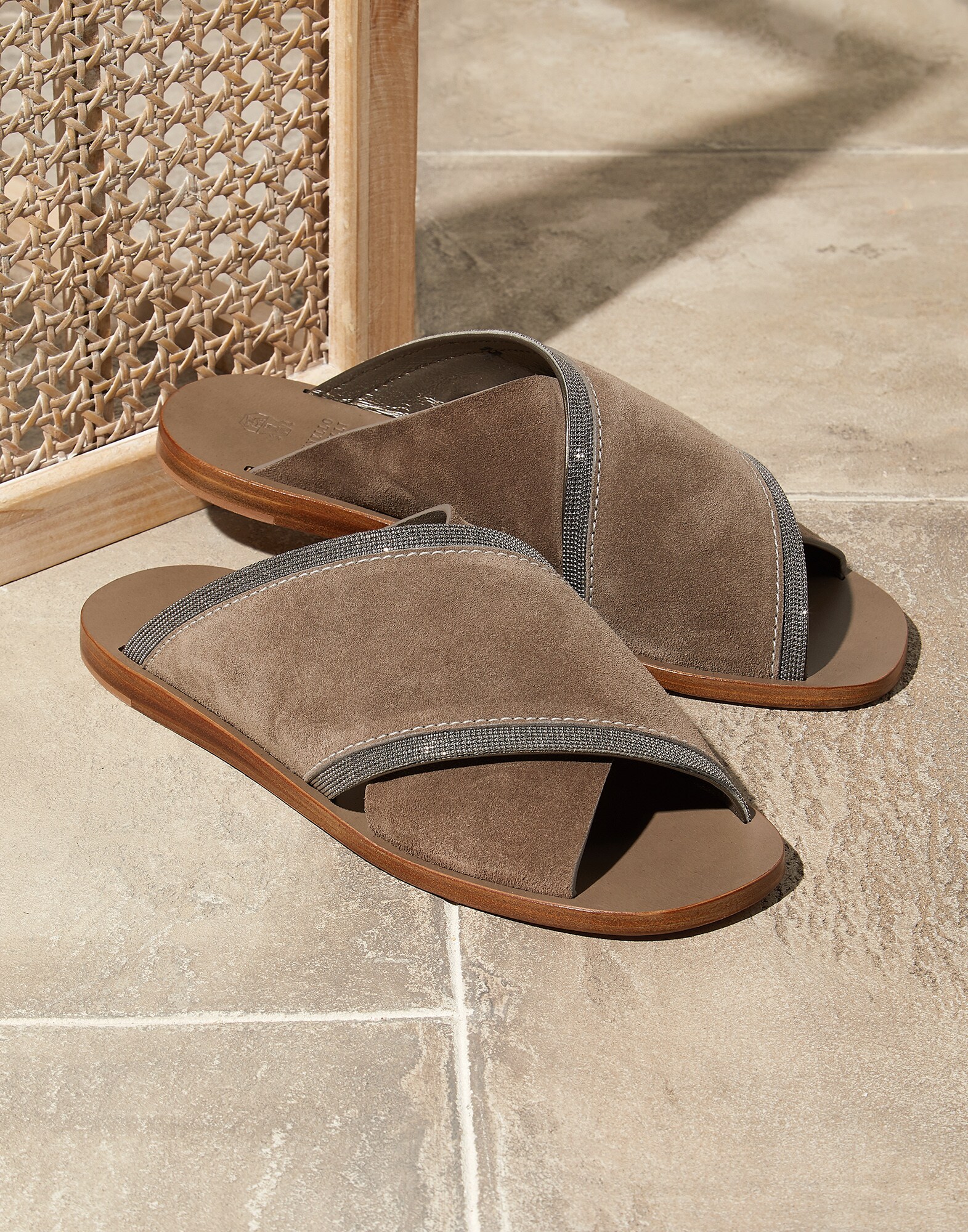 Slides - Front view