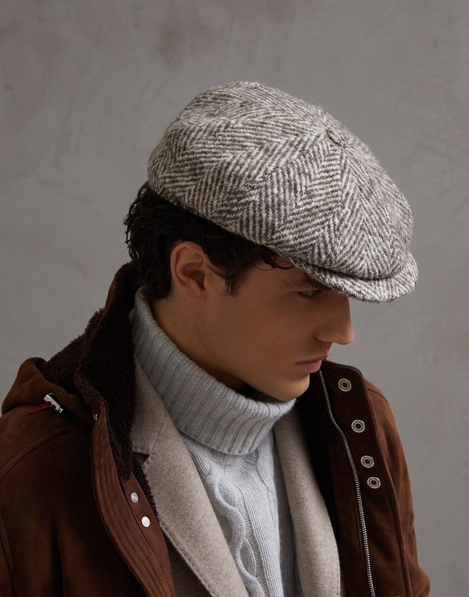 Hat - Editorial
