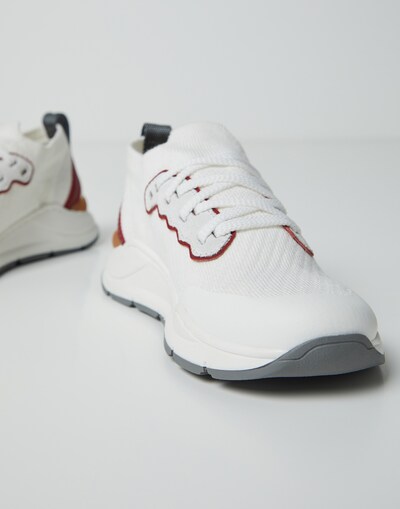 Sneakers - Detail view
