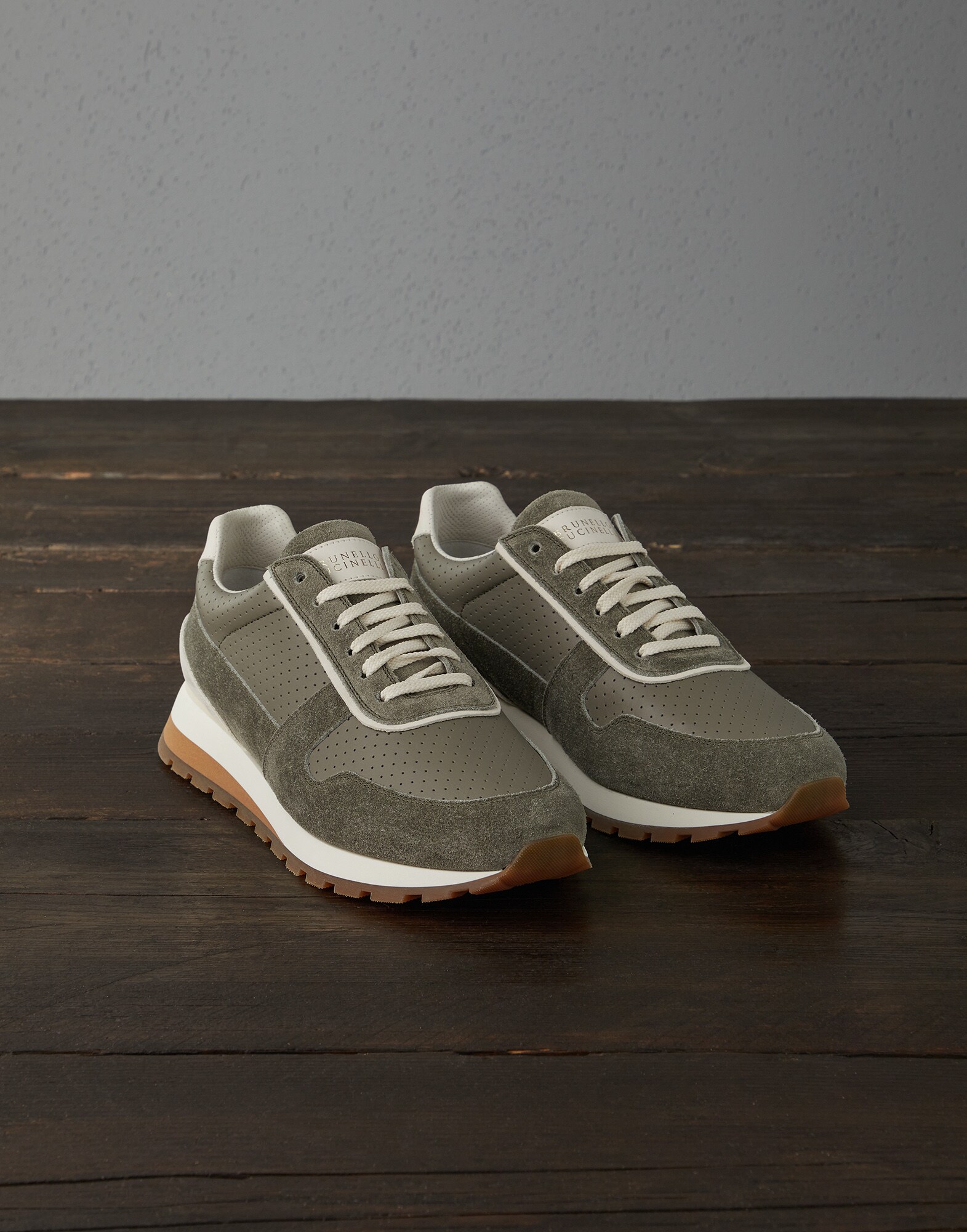 Calfskin and suede runners