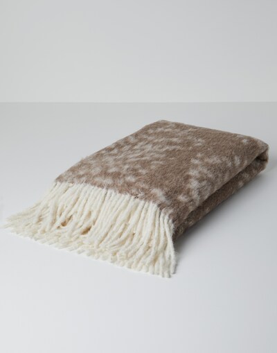 Throw in Other fibers - Back view