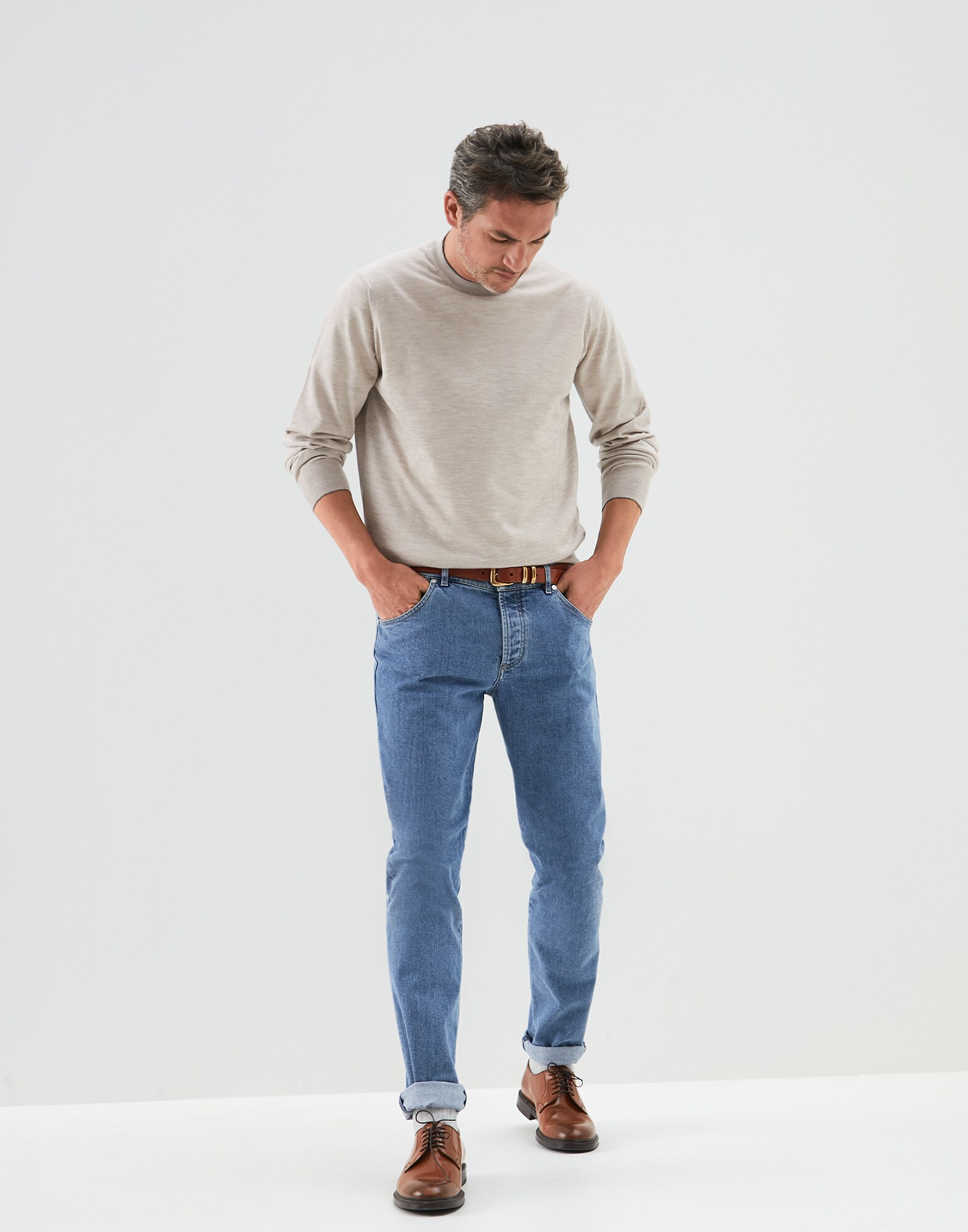 Crewneck Sweater - Full look