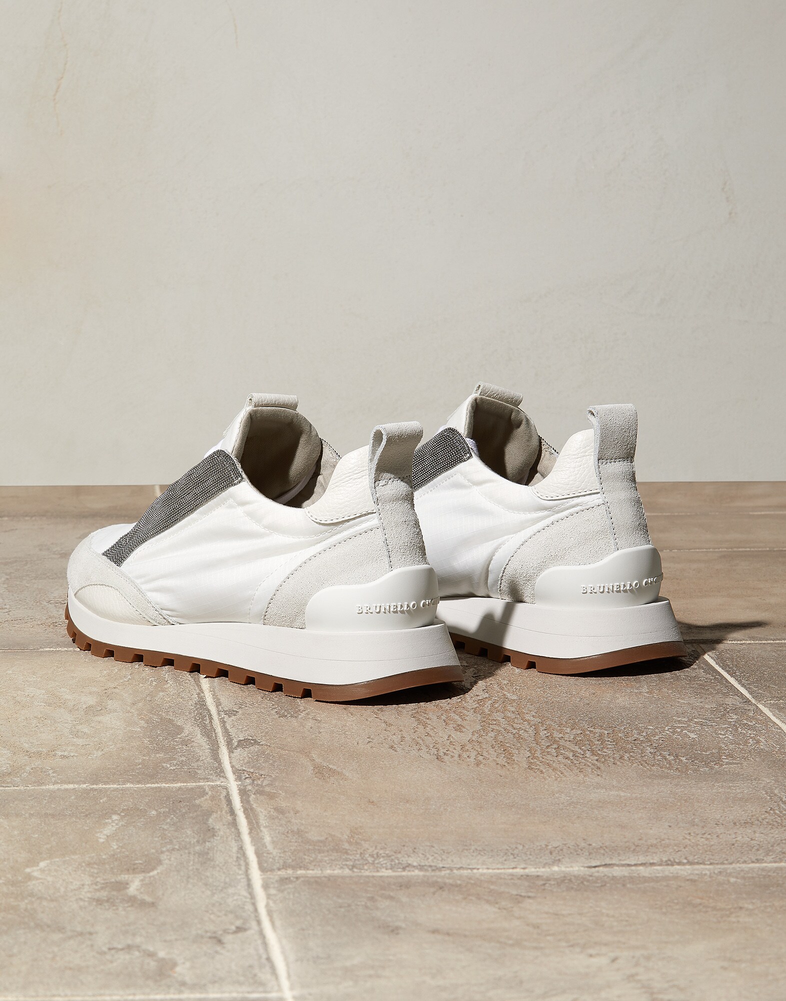 Sneakers - Back