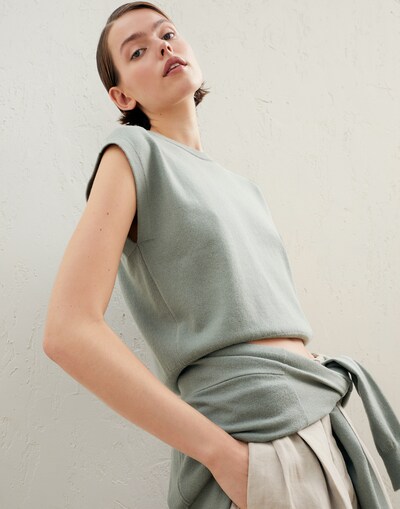 Knitted Top - Editorial view