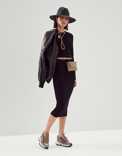 Long Sleeve T-Shirt - Full look