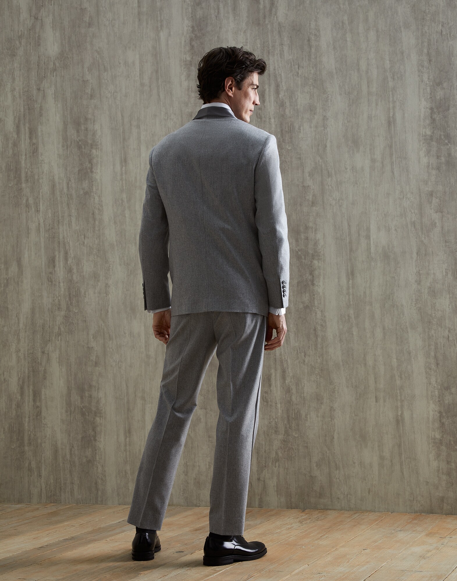 Tuxedo - Back view