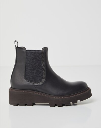 Boots - Full look