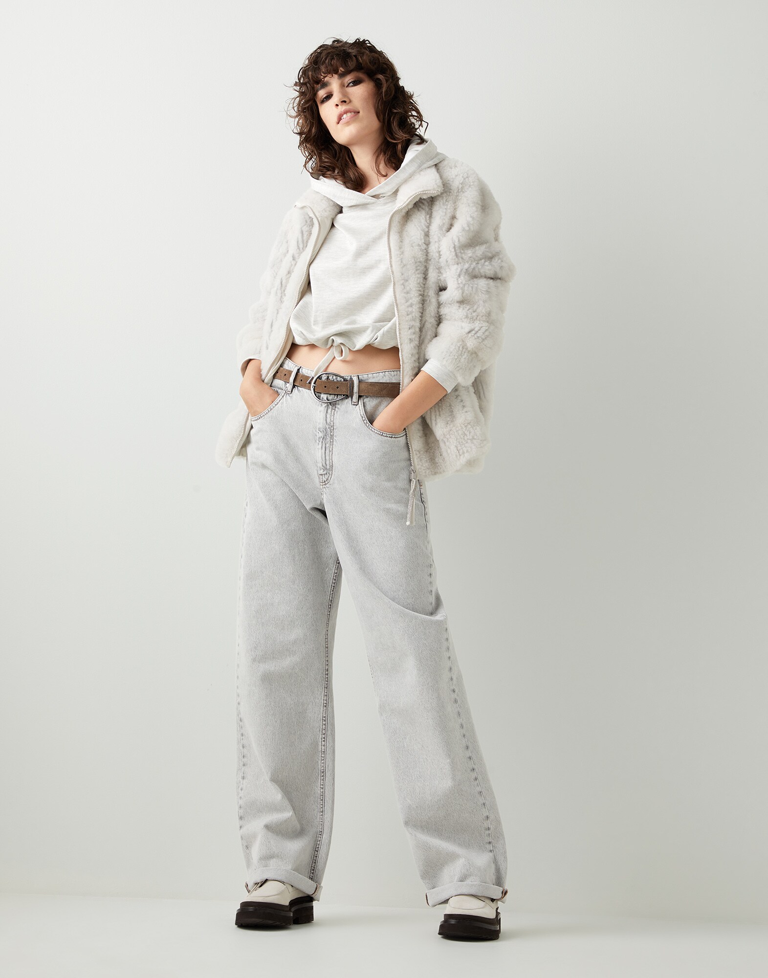Wide - Full look