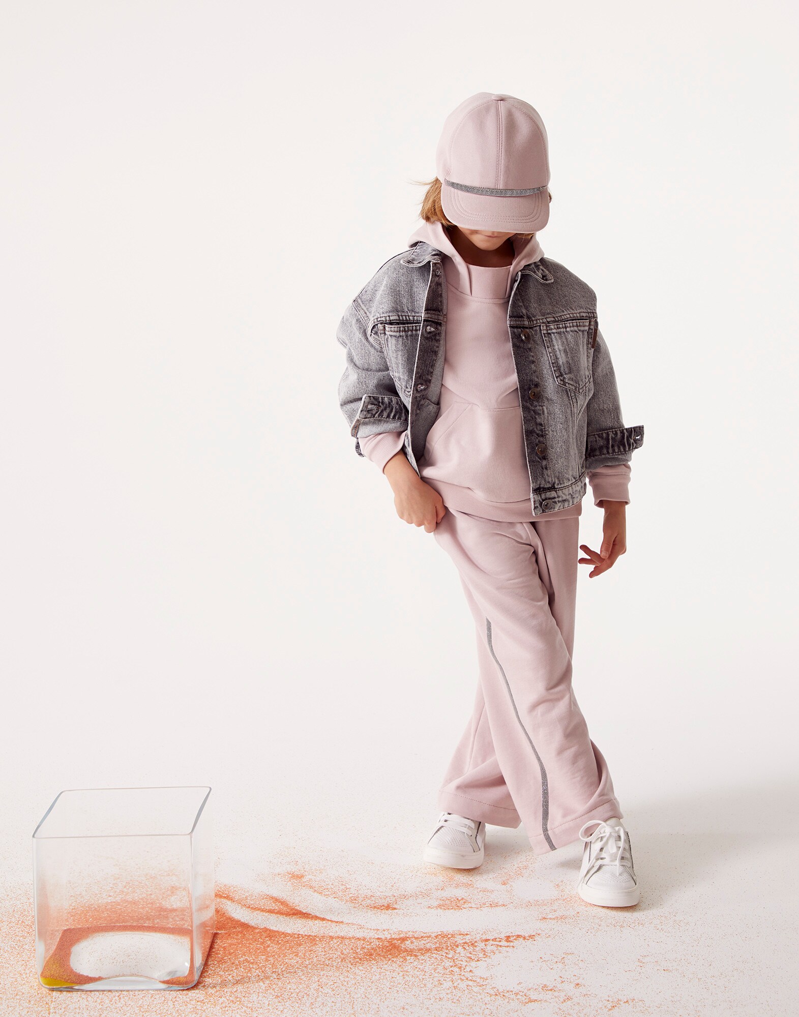 Hats & Gloves - Full look