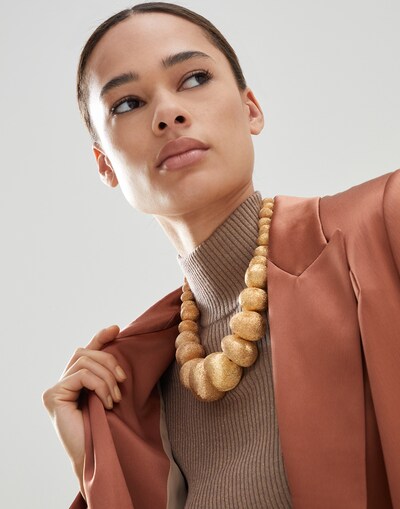 Necklace - Editorial view