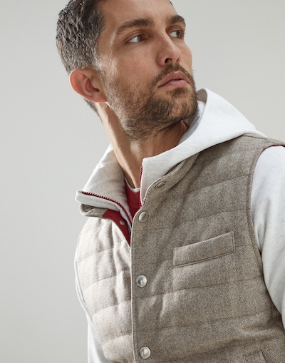 Down Vest - Detail view