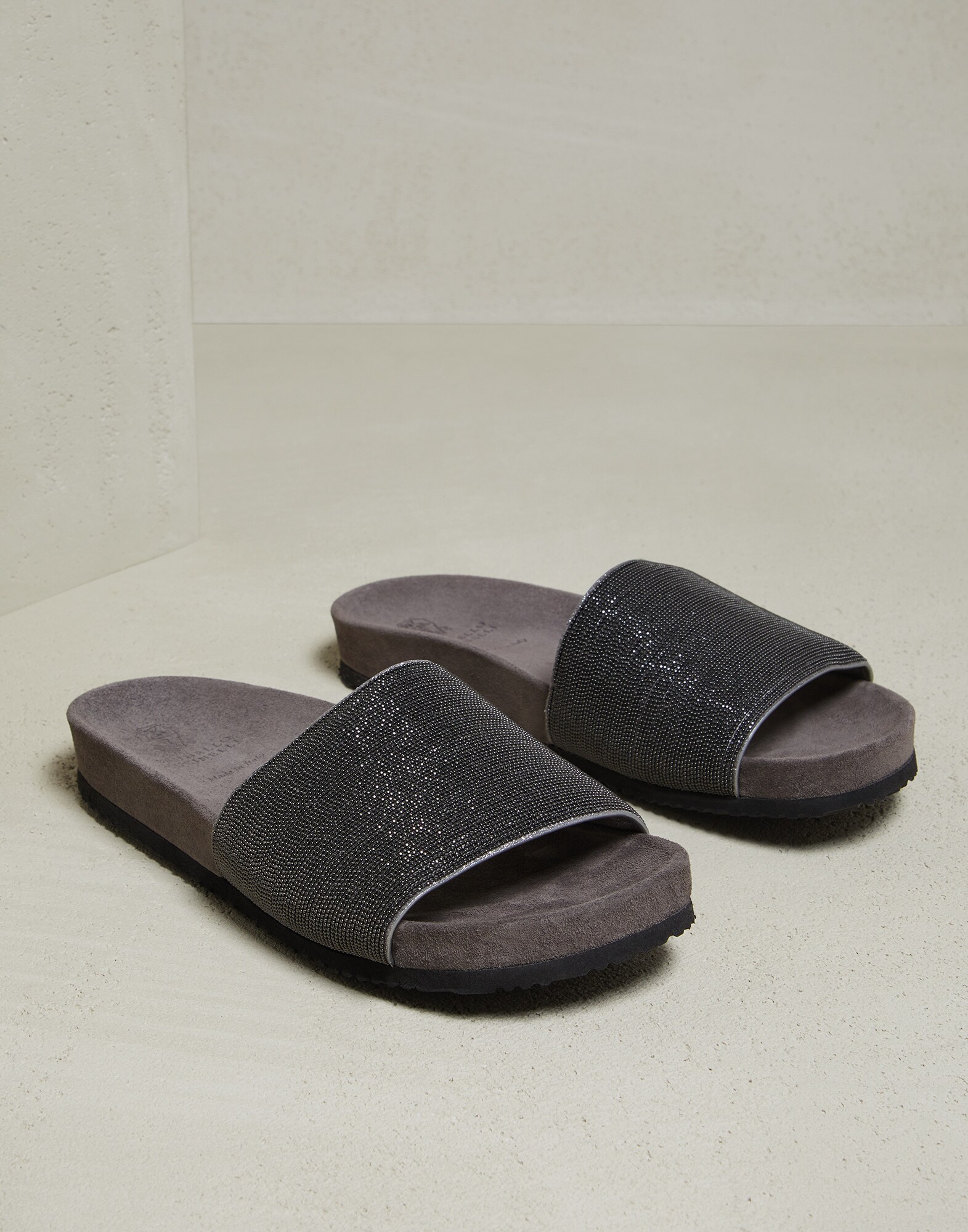 Slides - Front view