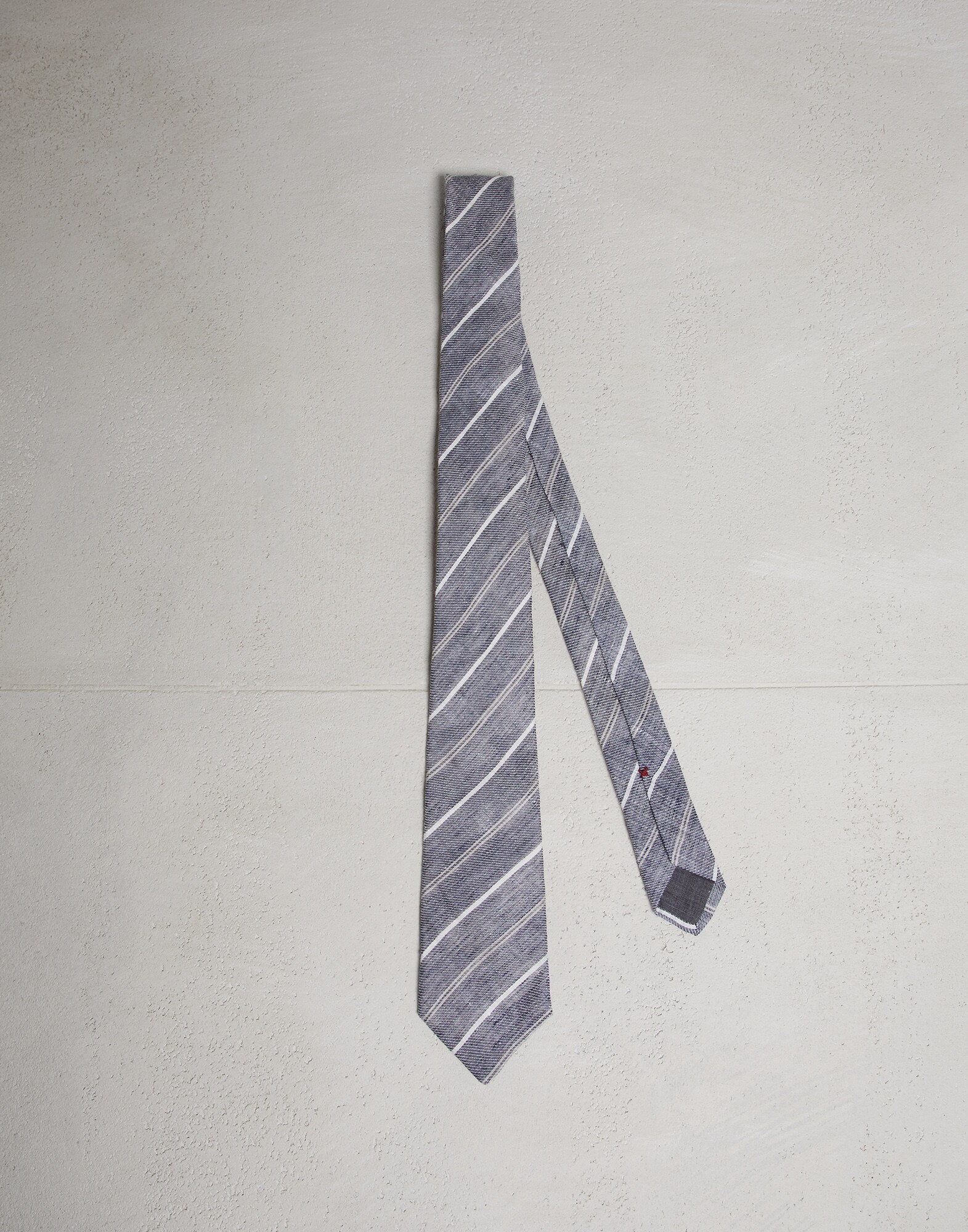 Tie - Front view