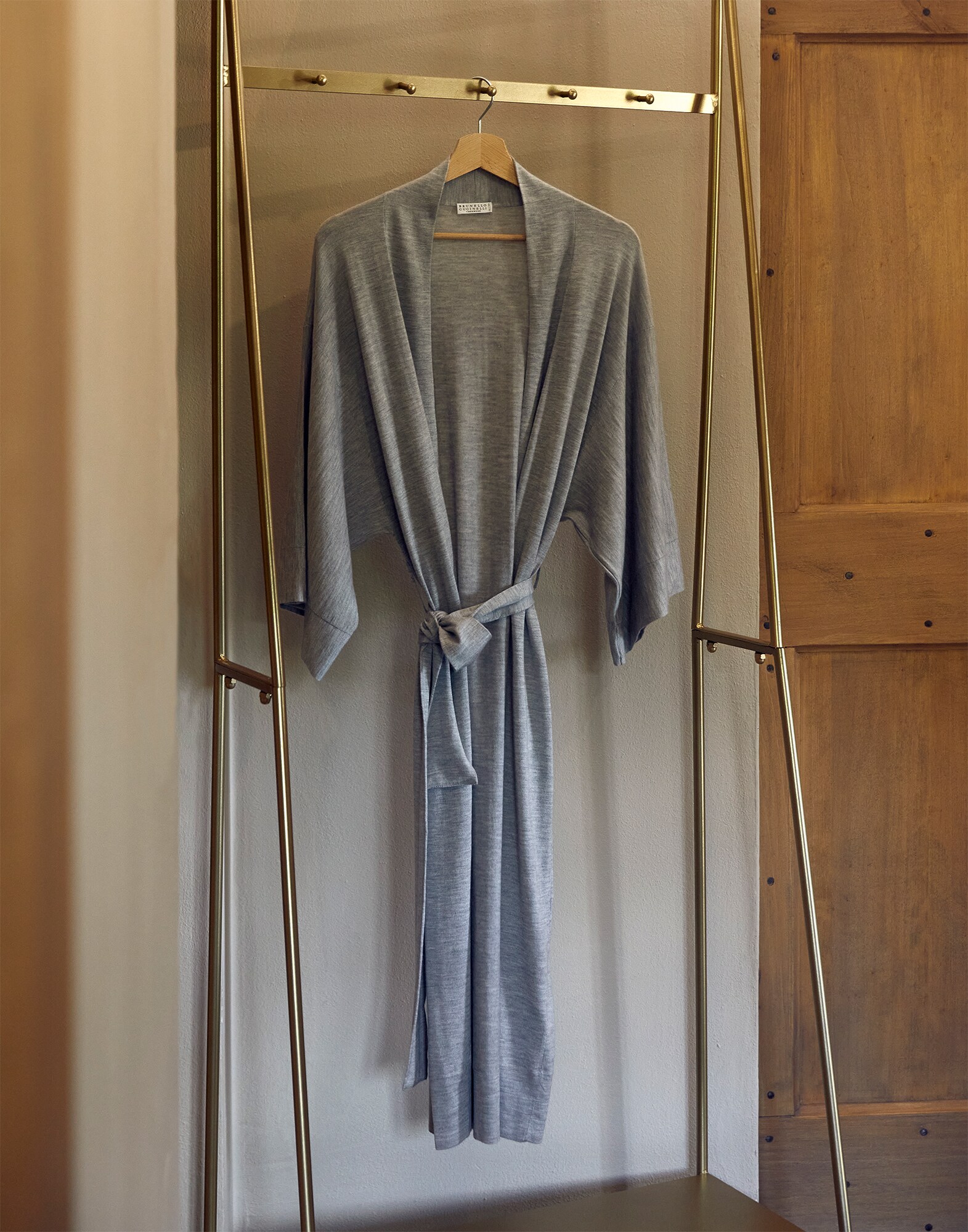 家常便服 雾白 生活风格 3 - Brunello Cucinelli