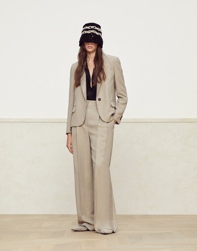 Wide - Full look