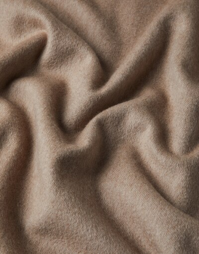 Cashmere Throw - Detail view