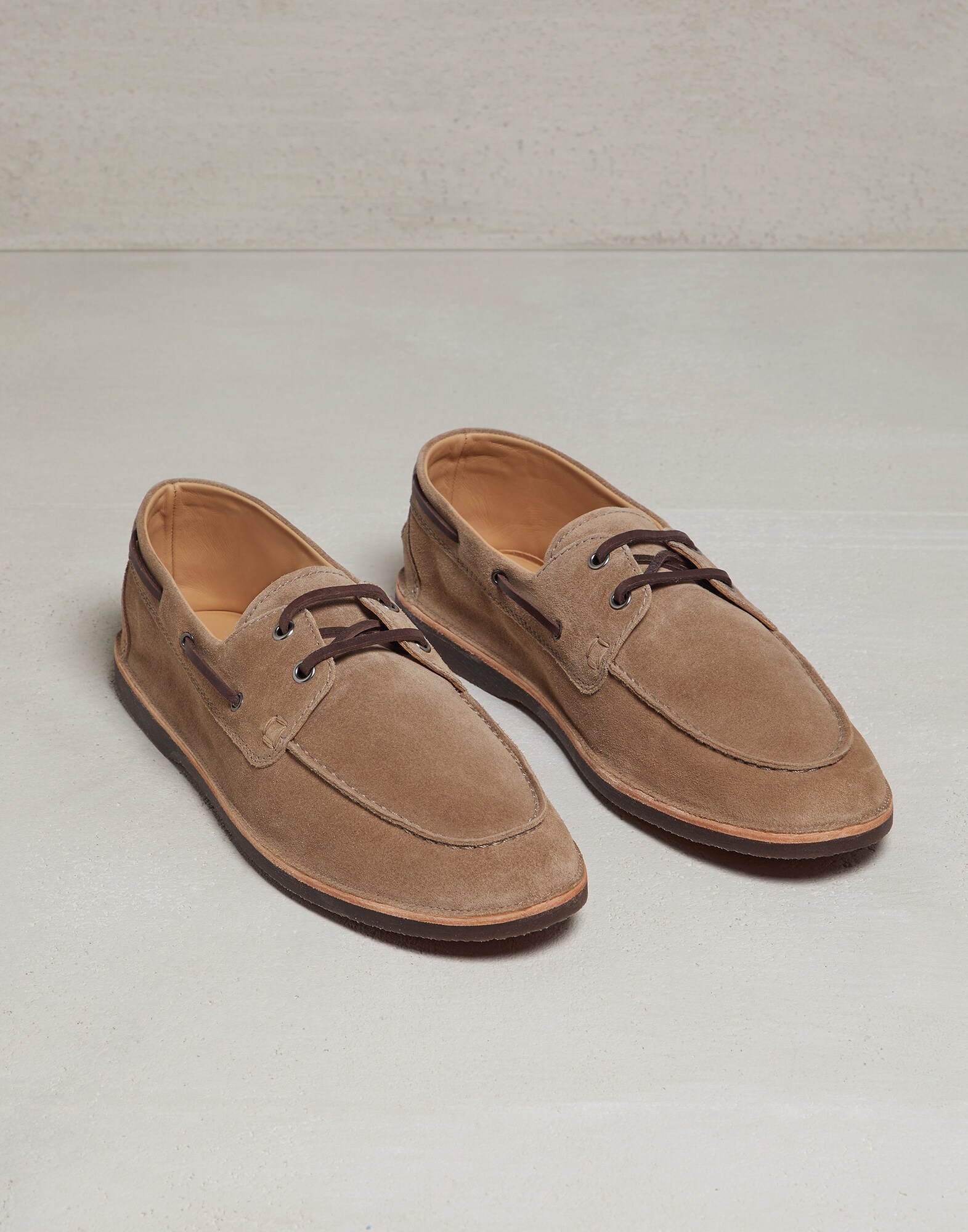 Lace-ups - Front view