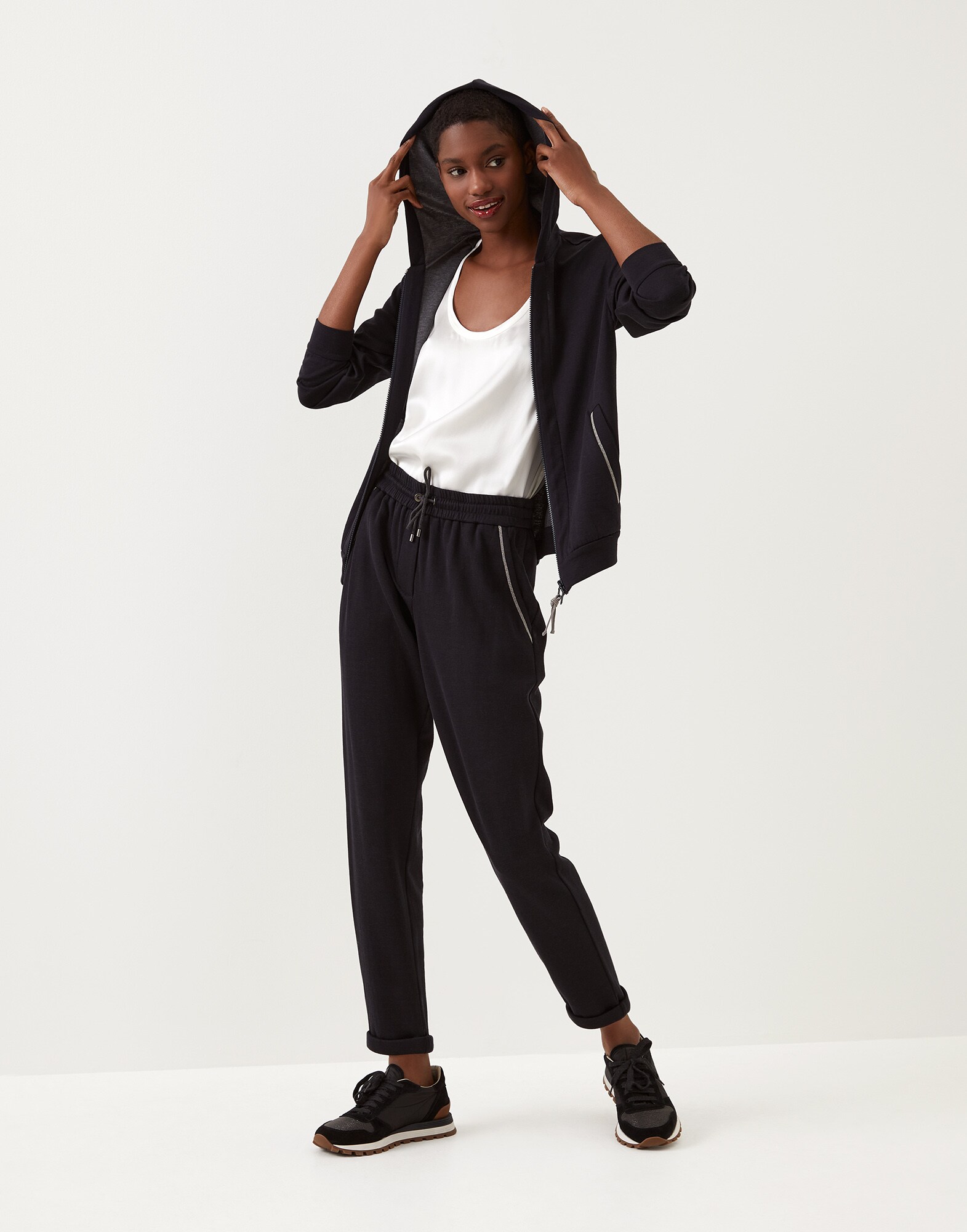 Sweatpants - Full look