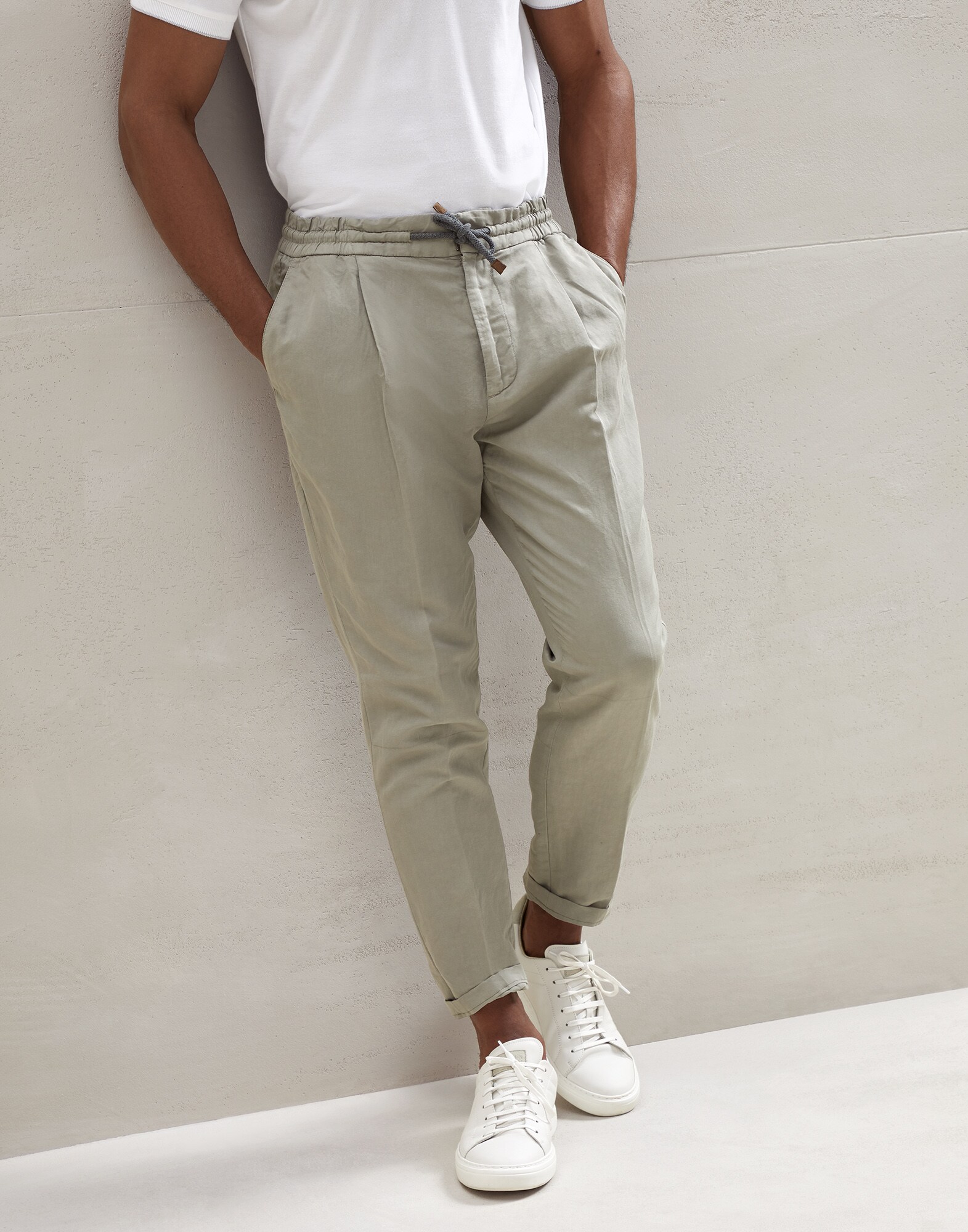 Easy - Front view