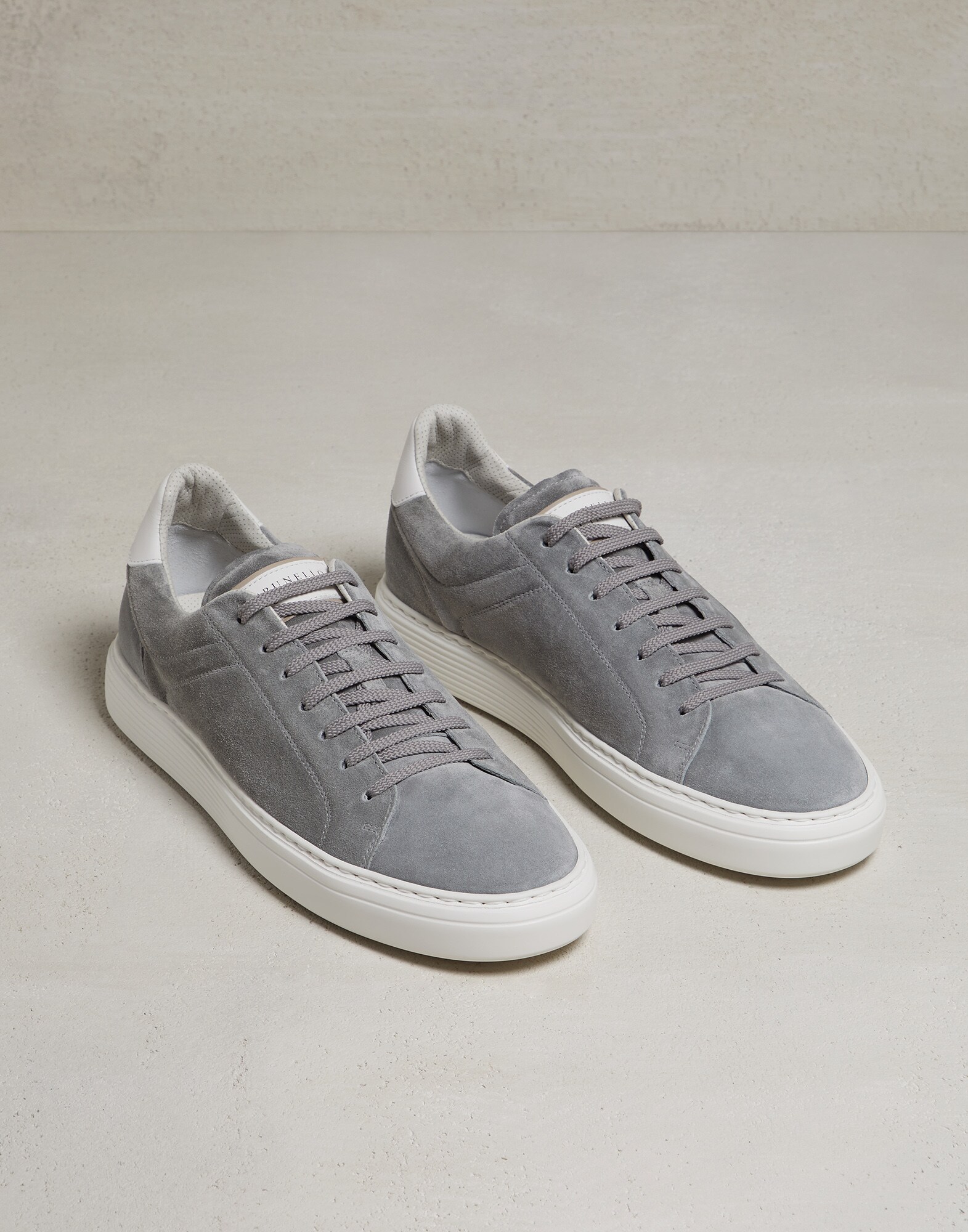 Sneakers - Front view