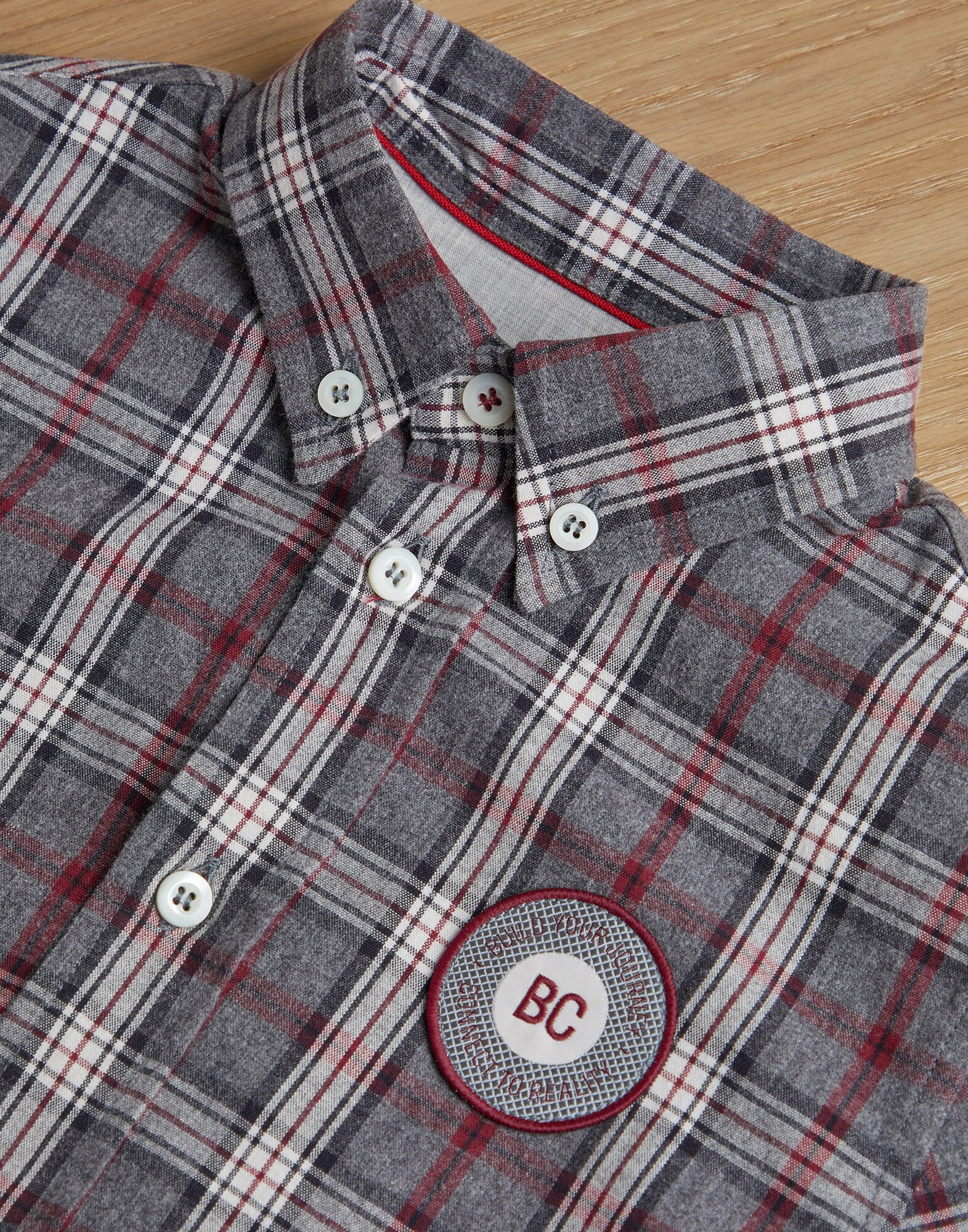 Shirt - Detail view