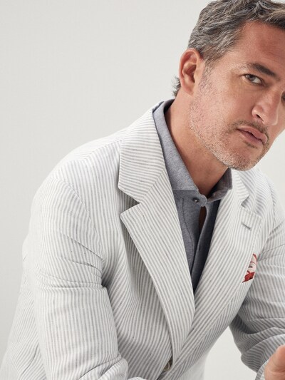 Single Breasted Blazer - Detail view