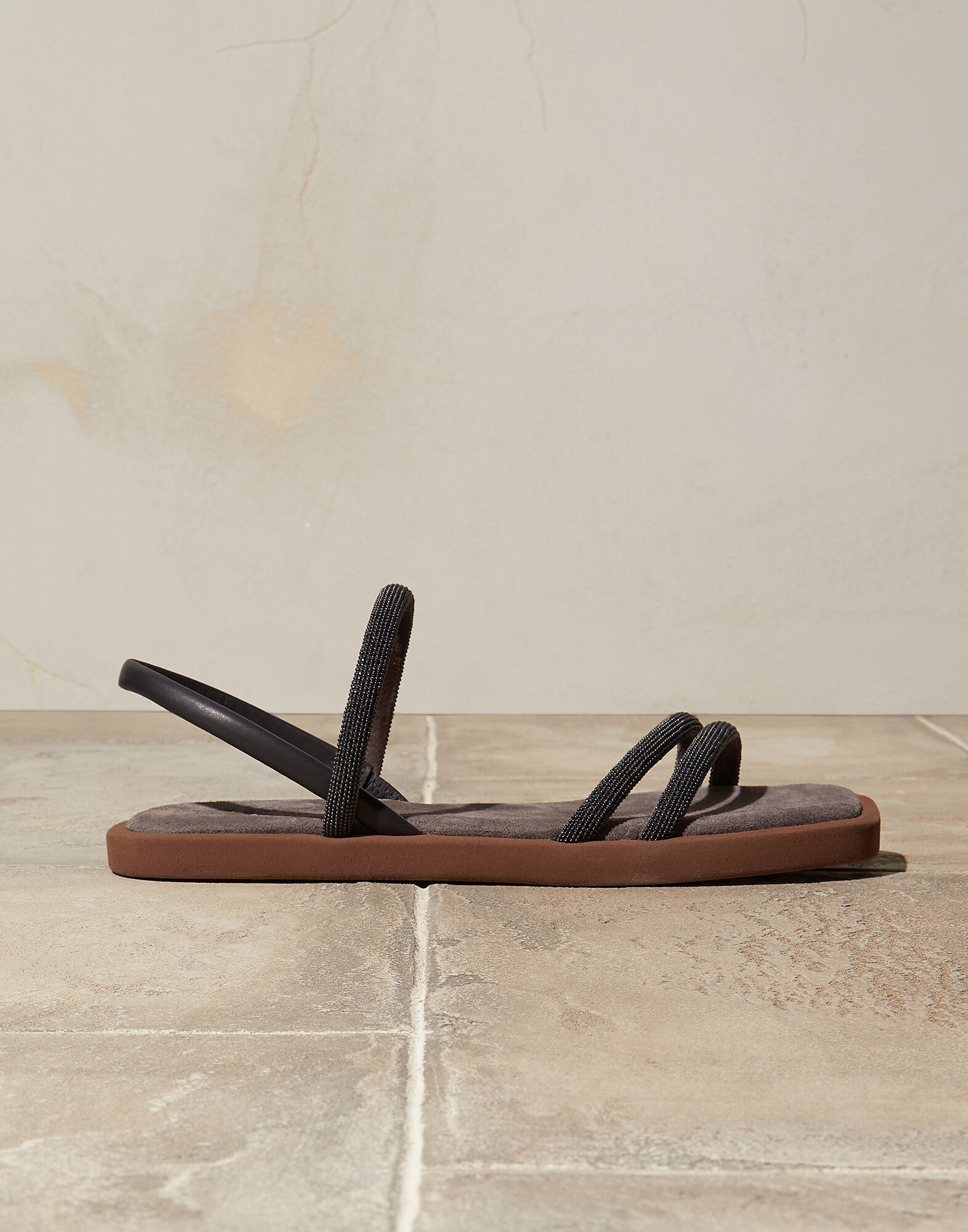 Sandals with Fastening - Back view