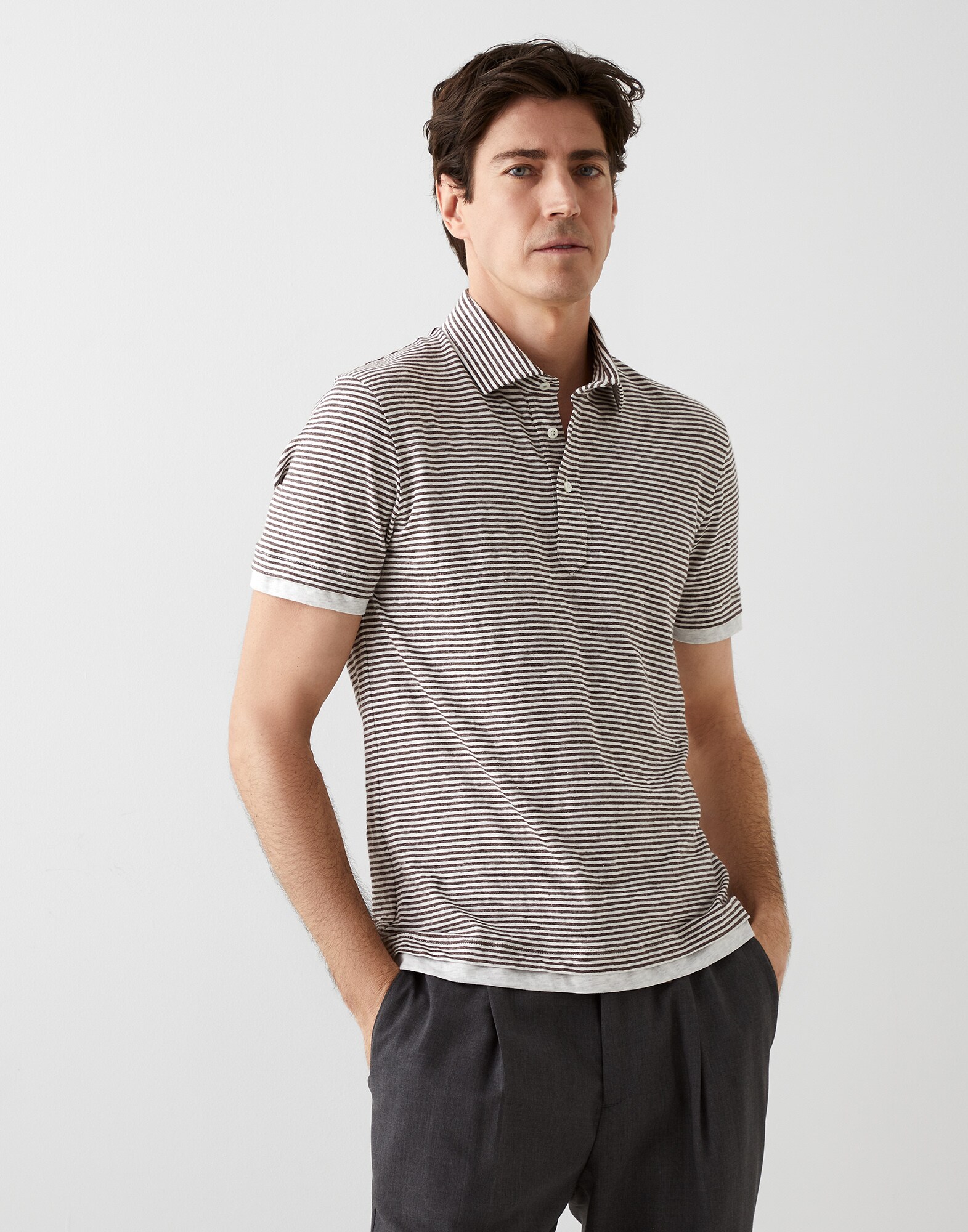 Polo - Front view