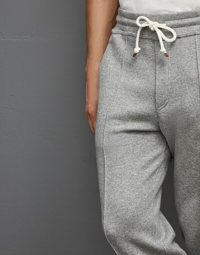 Sweatpants - Detail view