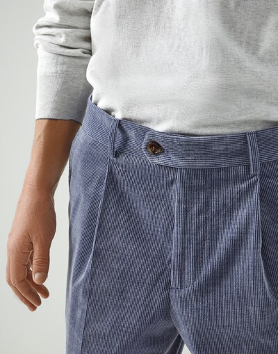 Pleated - Detail view