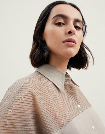 Linen Shirt - Detail view