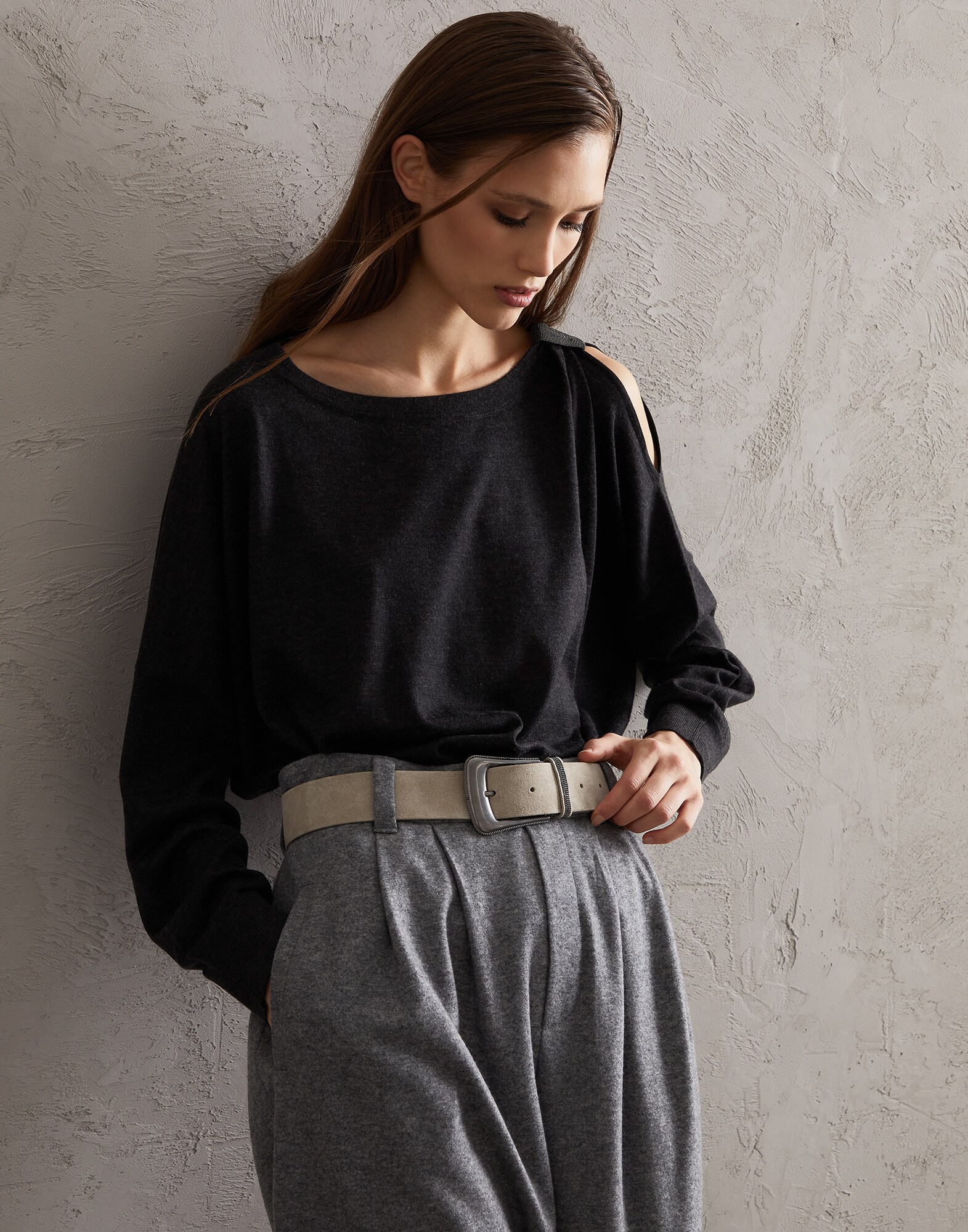 Scoop Neck - Editorial view
