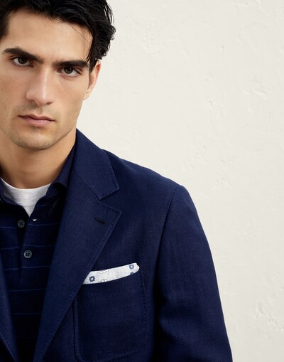 Pocket Square - Editorial view