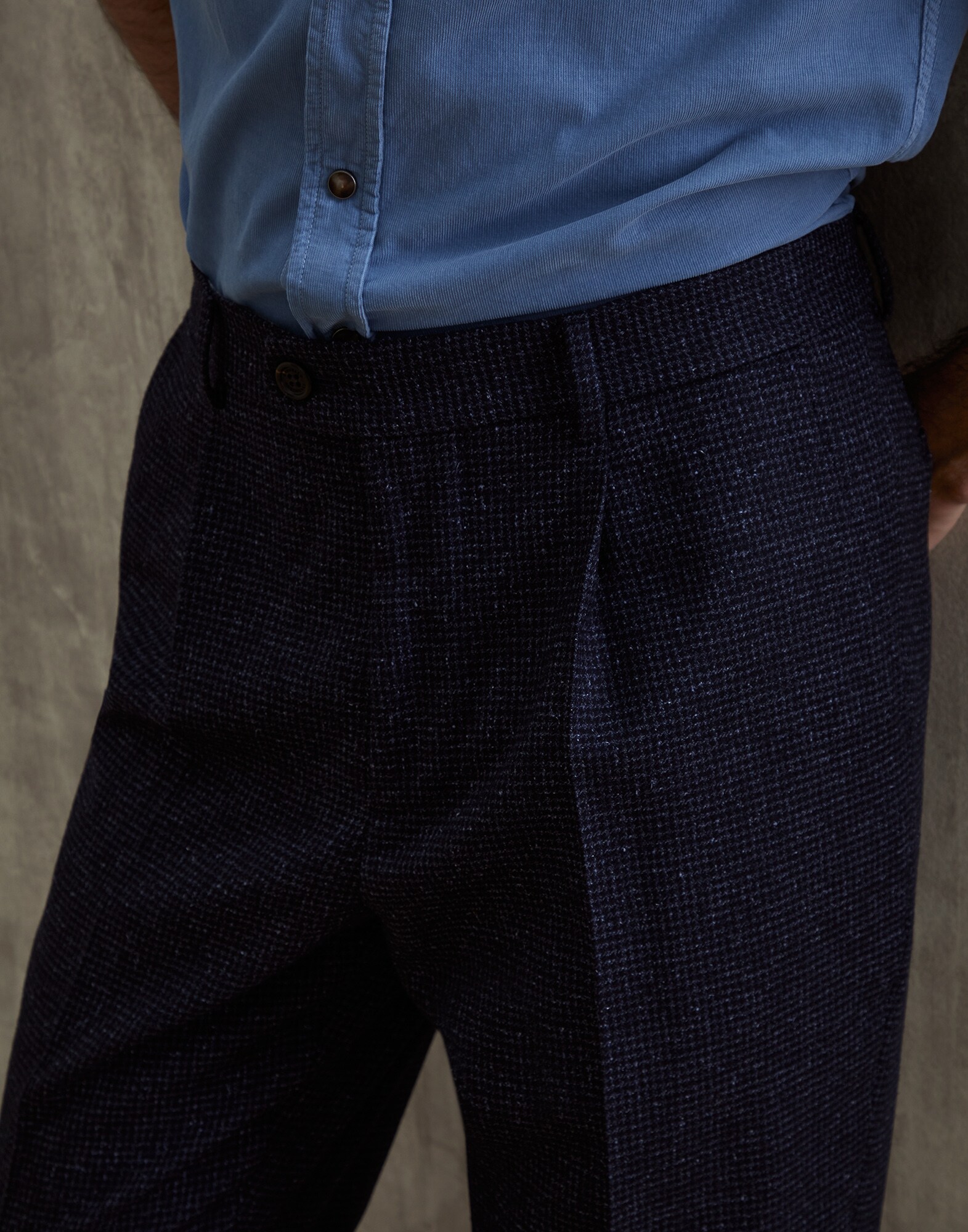 Pants - Detail view