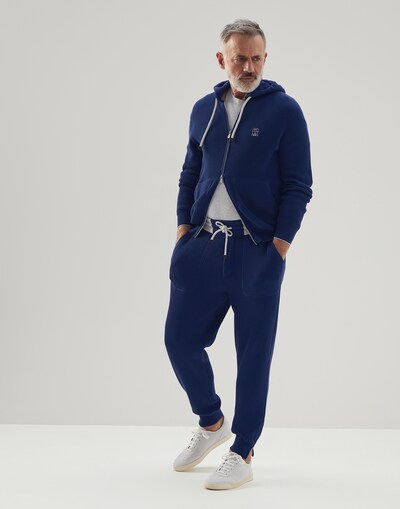 Knit Sweatshirt - Full look