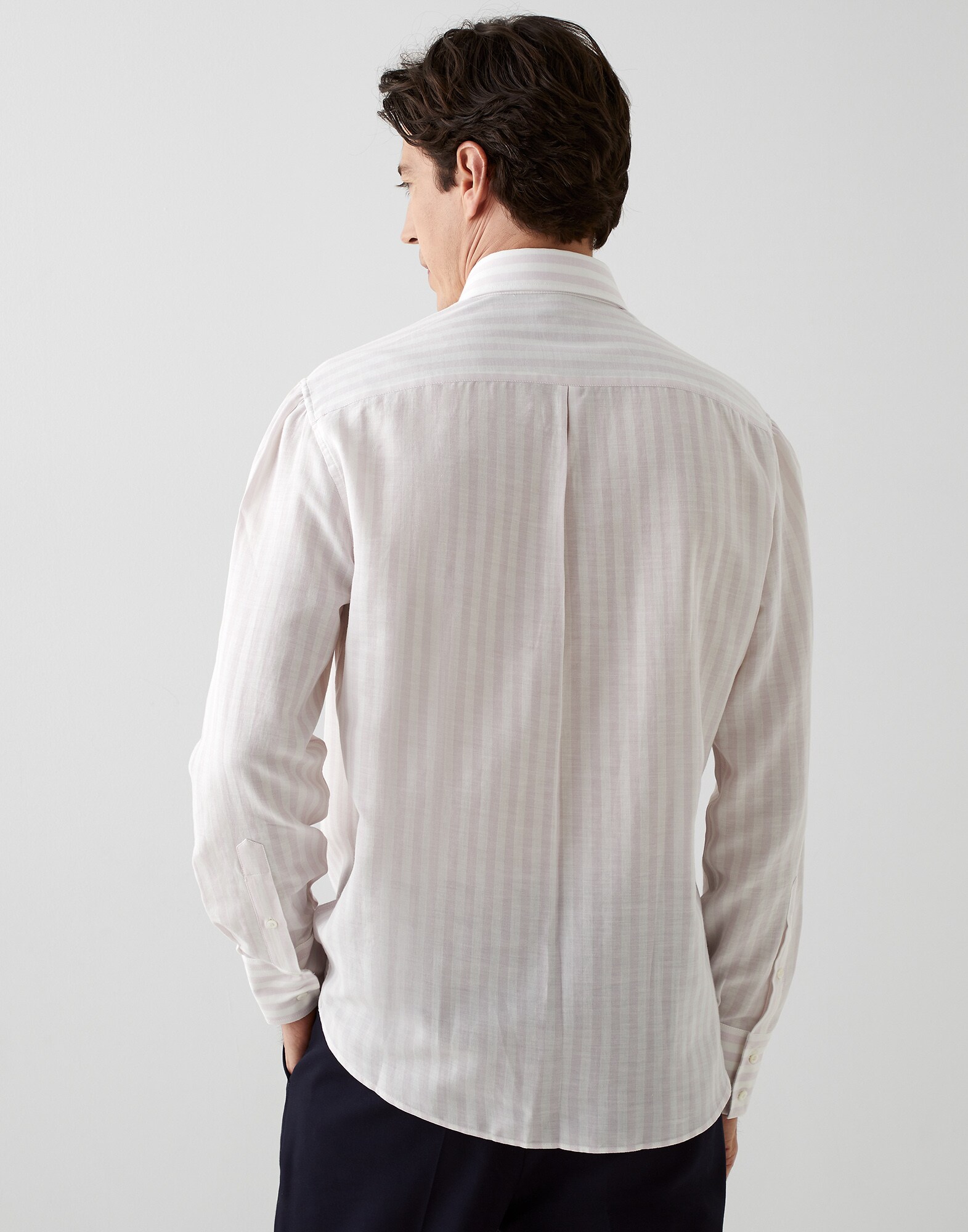 Basic - Back view