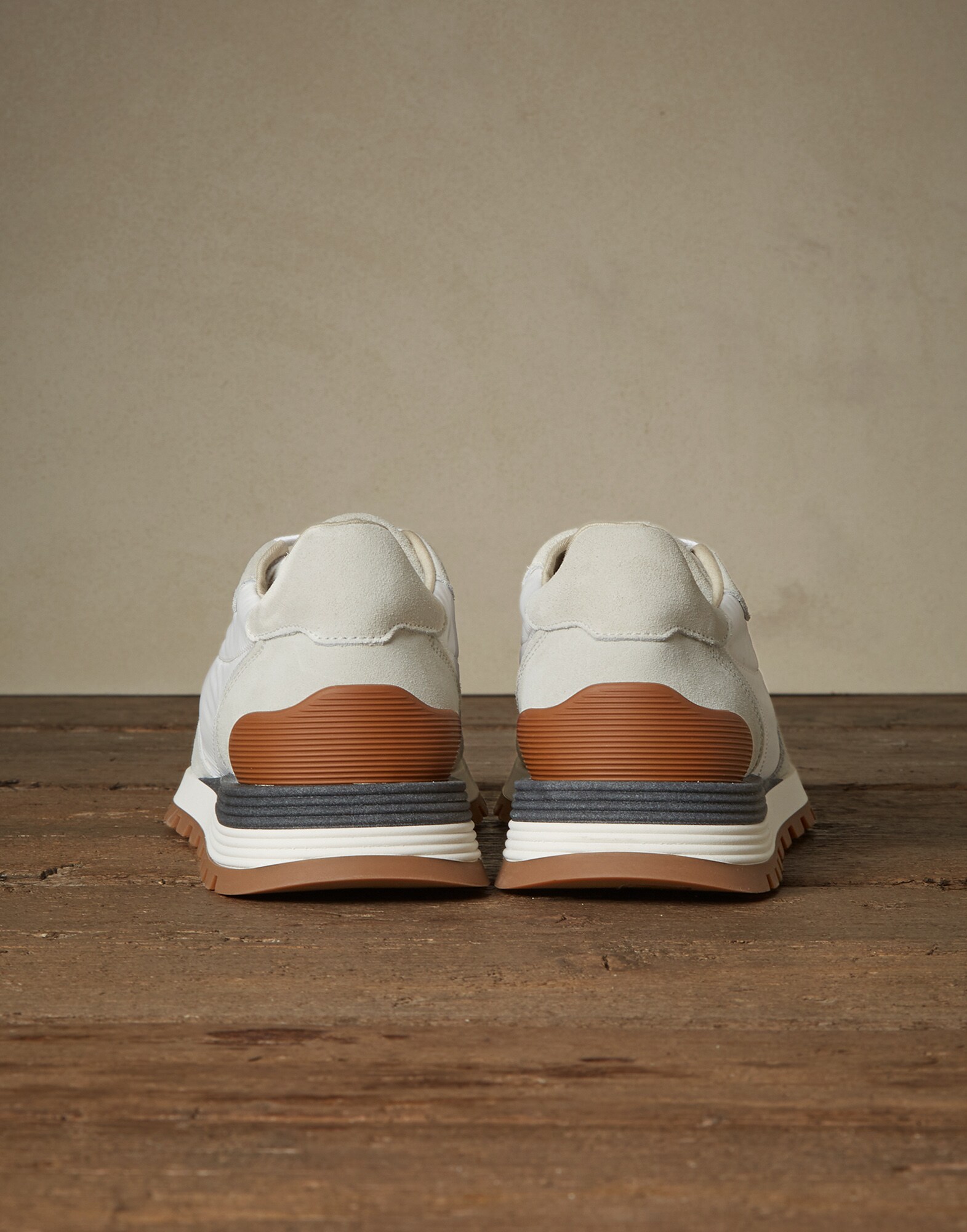 Sneakers - Back view