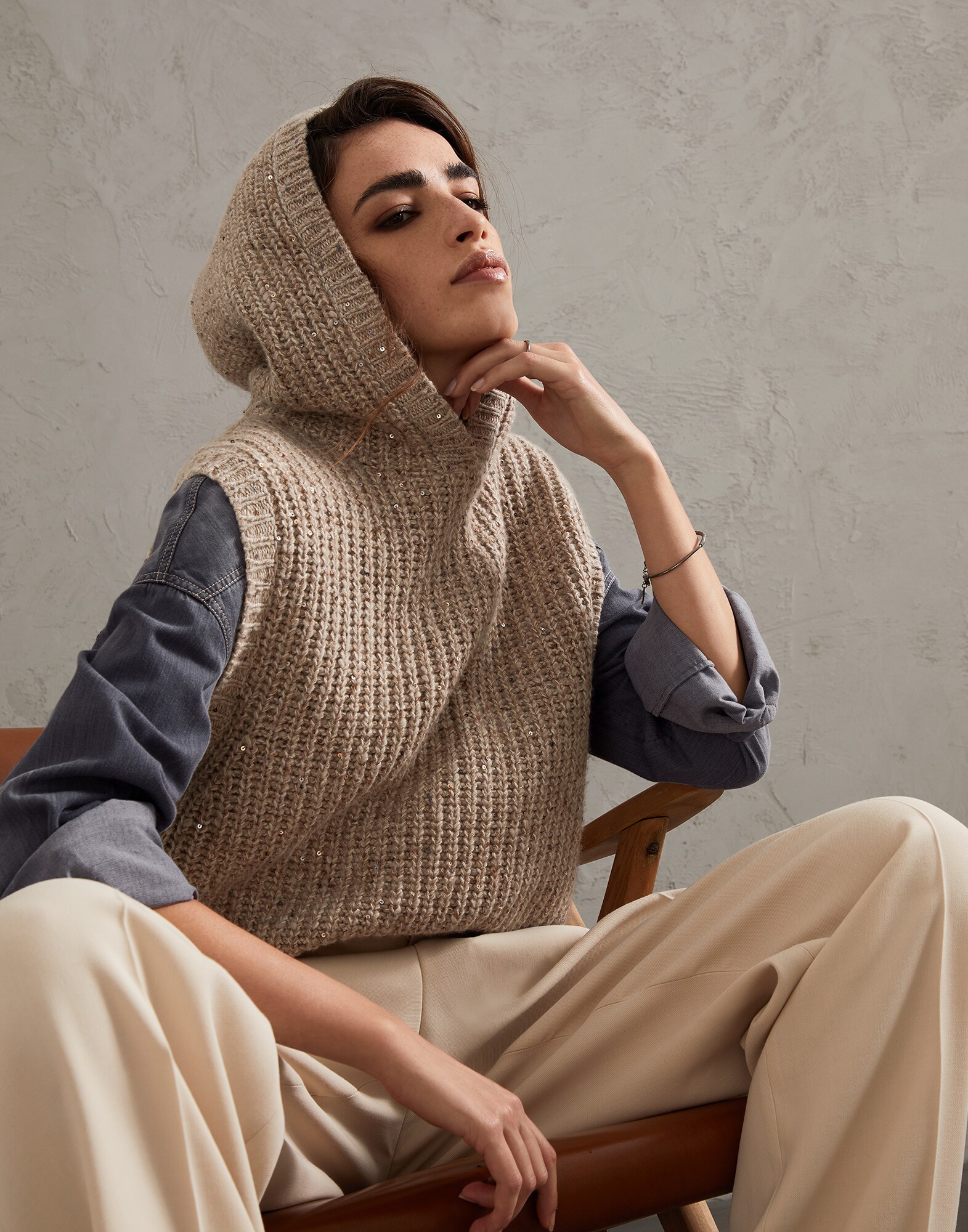 Hooded Sweater - Editorial view