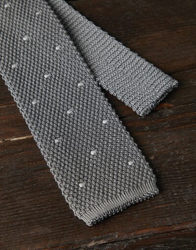 Tie - Detail view