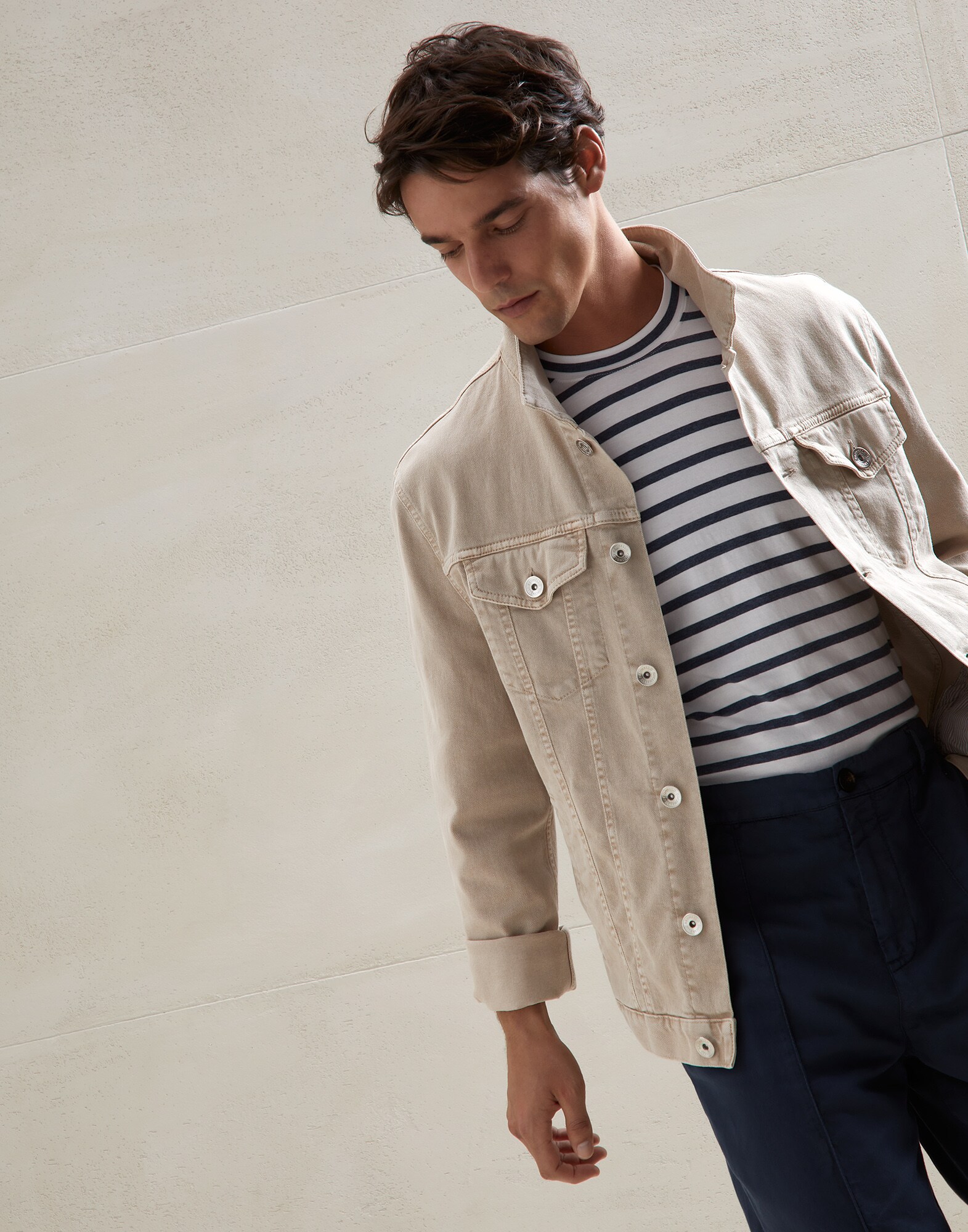 Short Sleeve T-Shirt - Editorial view