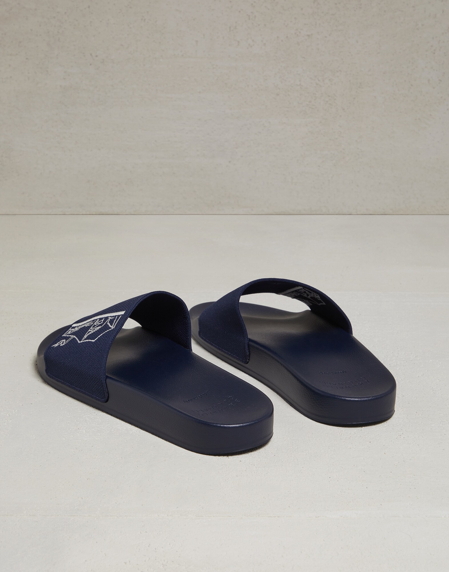 Slides - Back view